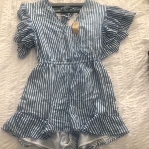NWT American Eagle Romper